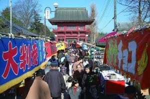 山川のお不動さんと縁日