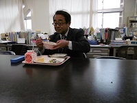 検食（学校）