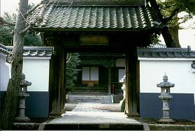 称名寺御霊屋門