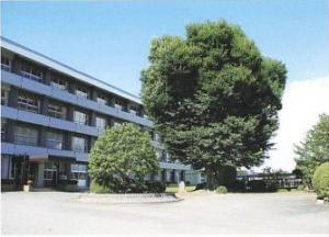 一高正面