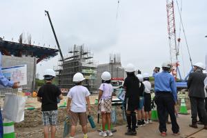 市長の1日_20230705_田川水門見学会