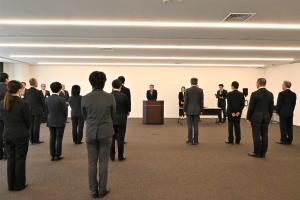 市長の1日_20250331_退職者等辞令交付