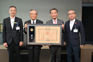 市長の1日_20250529_叙勲受章報告