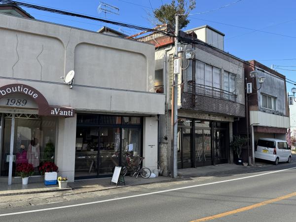 cafe&外観