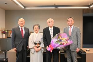 市長の1日_20251104_秋の叙勲受章報告