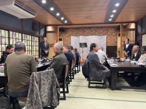 市長の1日_20251113_江川地区自治協力員会視察研修懇親会
