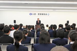 市長の1日_20260213_児童・生徒受章入賞報告会