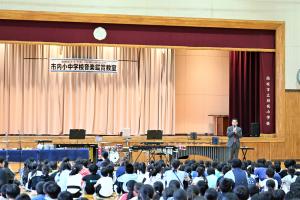 市長の1日_20260928_小中学校巡回音楽鑑賞教室